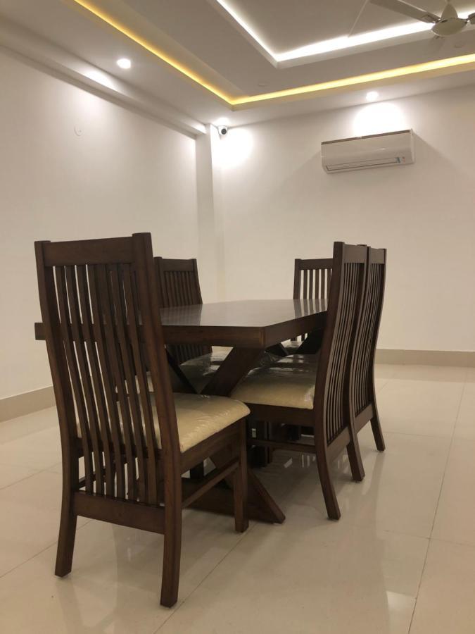 Lemon Green Residency - Hotel And Serviced Apartments 뉴델리 외부 사진